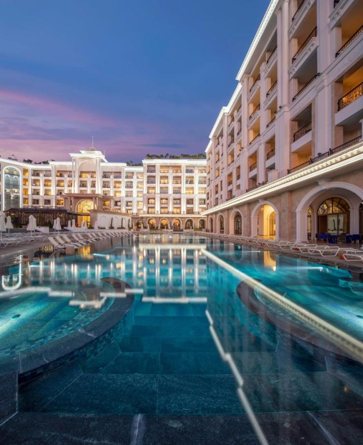 Merit Royal Diamond Hotel & Spa Kyrenia  Exterior foto